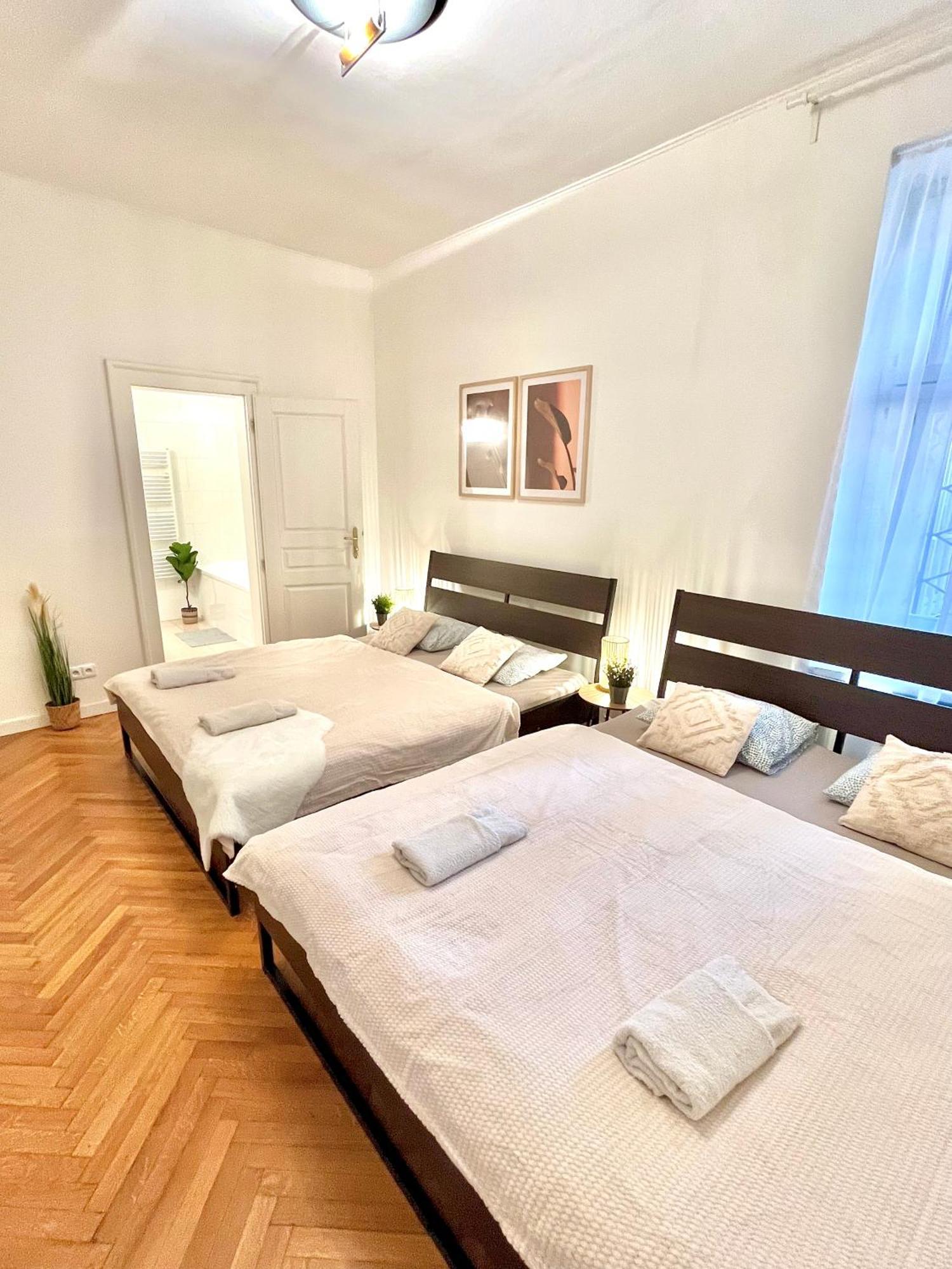 Apartment Mia - Old Town, Ac 布拉迪斯拉发 外观 照片